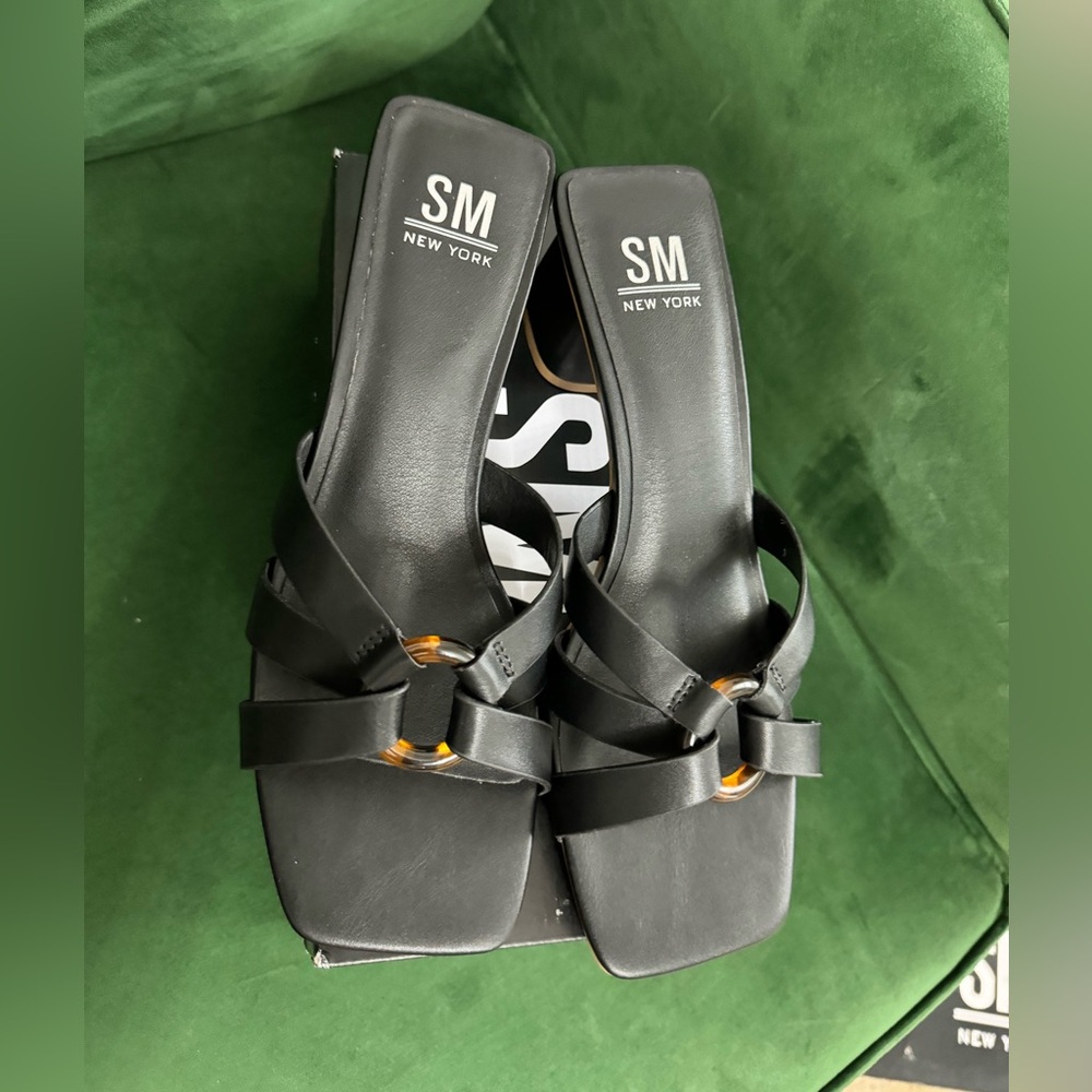 SM New‎ York